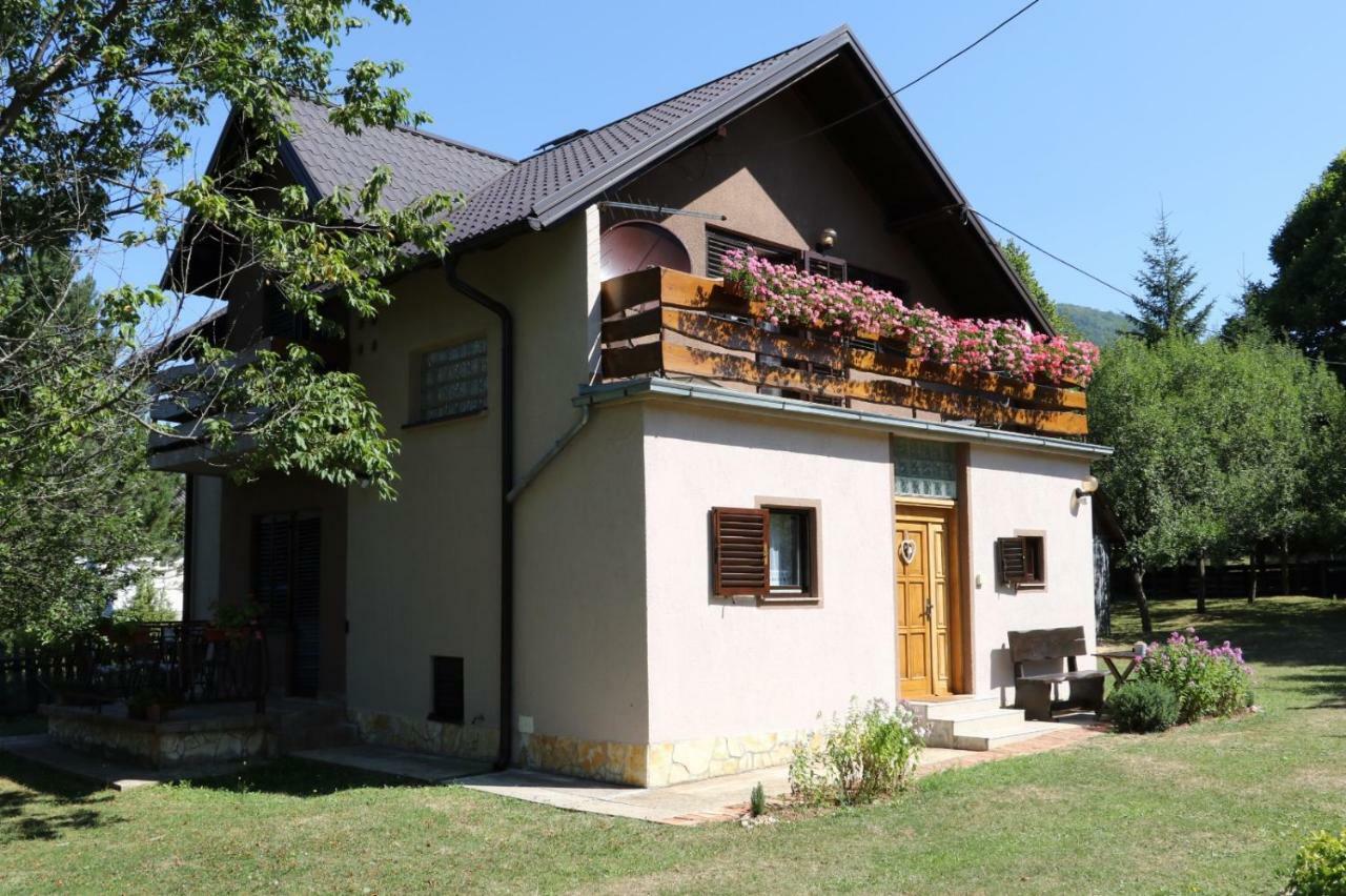 Holiday Home "Iris" Near Plitvice Lakes Rudanovac Kültér fotó