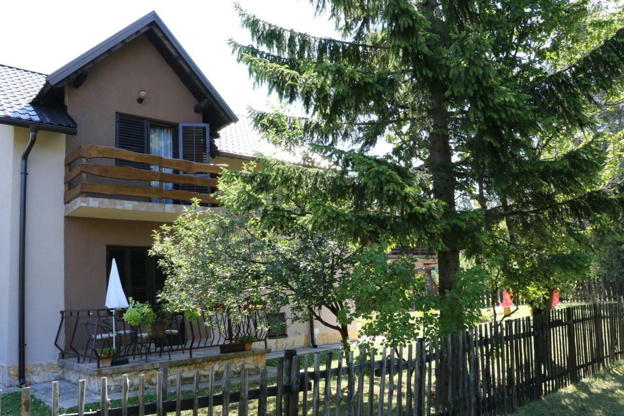 Holiday Home "Iris" Near Plitvice Lakes Rudanovac Kültér fotó